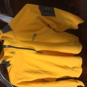 I am selling a north face jacket